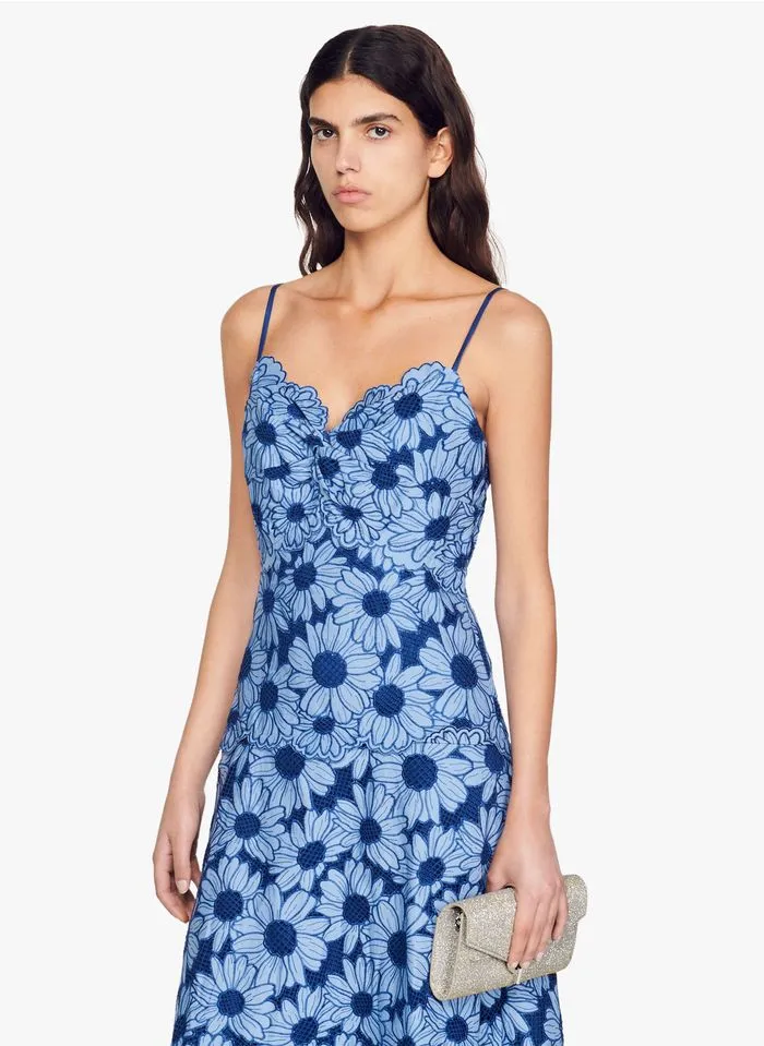 Sandro FIBY - Halflange, Uitlopende Jurk Van Guipurekant Met Margrietenmotief | Blauw - Afbeelding 5