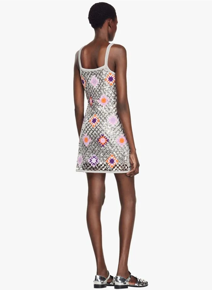 Sandro BRUNIELOU - Korte, Gehaakte Jurk Met Vierkante Hals En Lovertjes | Zilver - Afbeelding 4